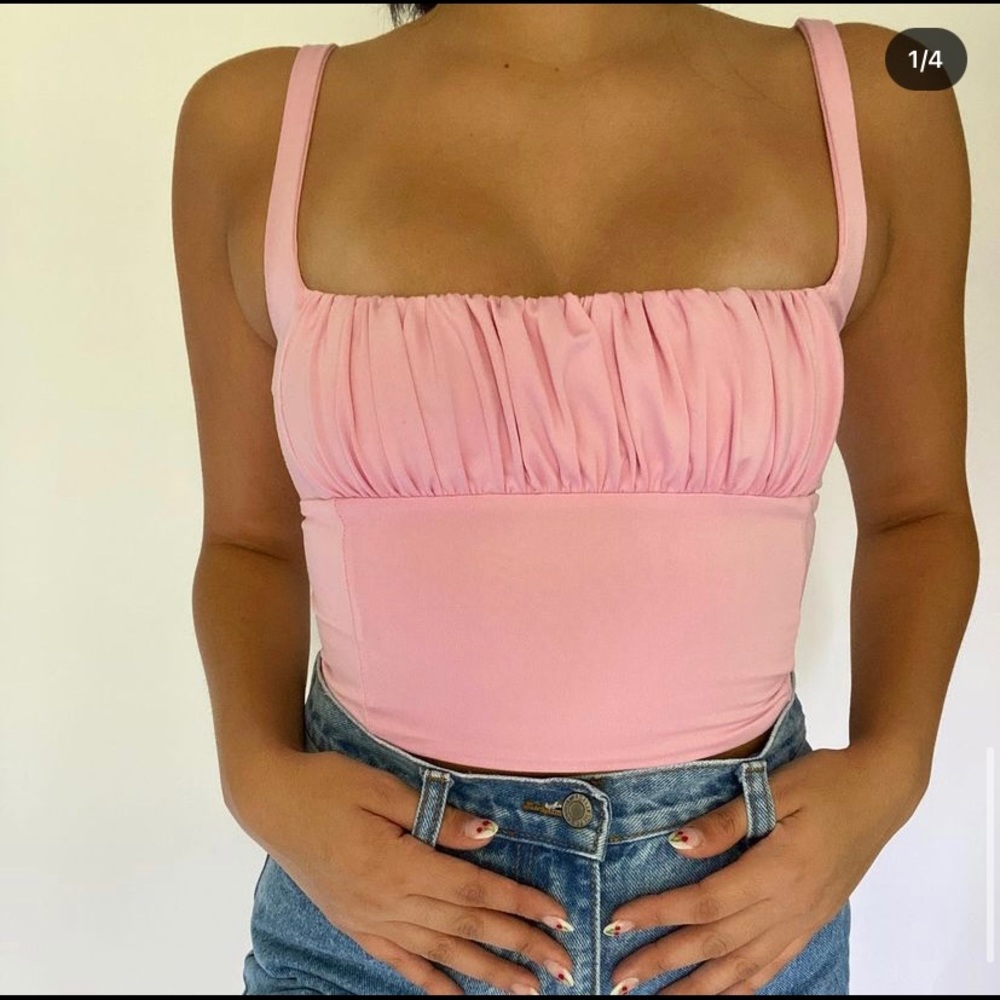 Pink crop top with scrunch.